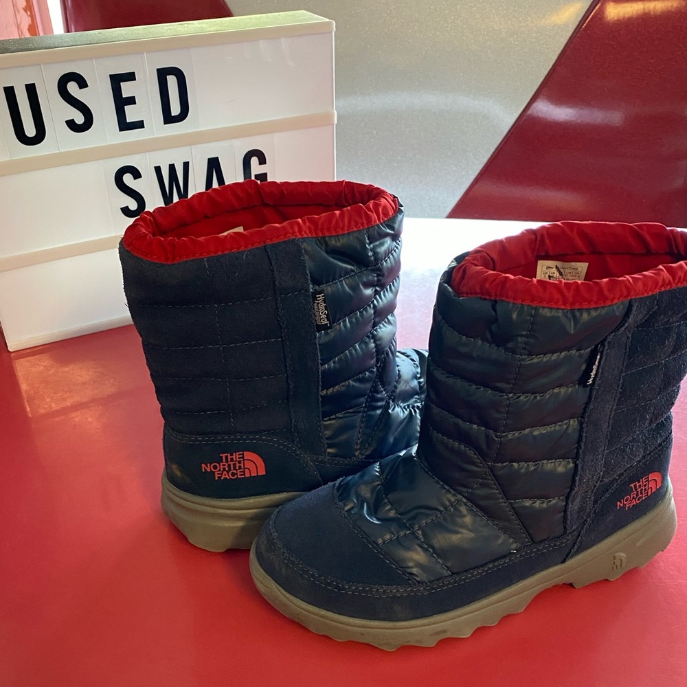 Youth North Face winter boots